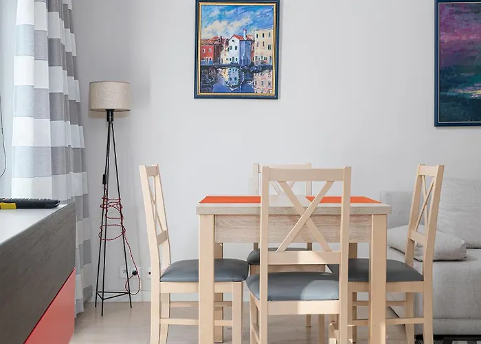 Apartment Rentplanet - Metro Mlociny *